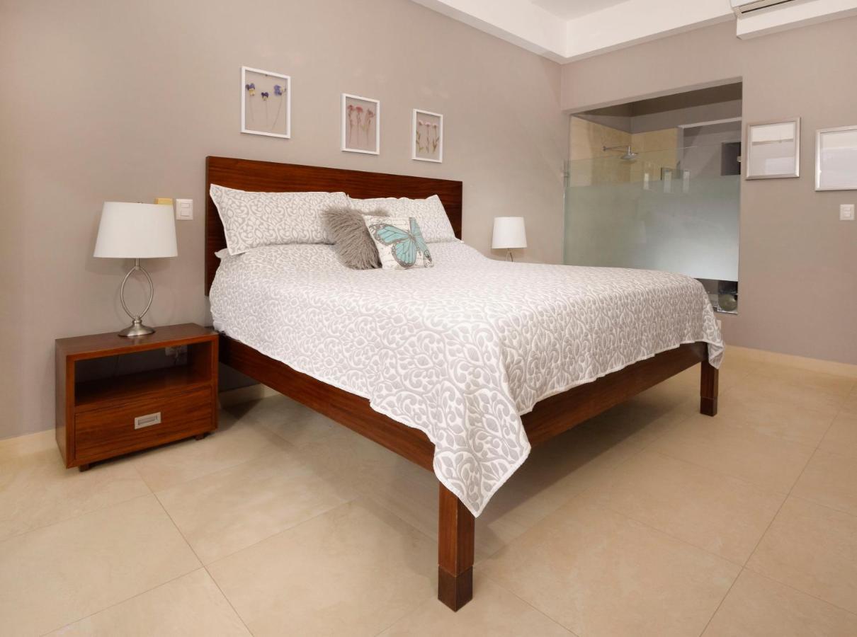 Deck 12 Unit 202 With Stunning Ocean Views Czd202 Holiday home *